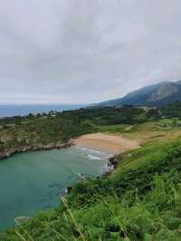 Hidden Beach Vibes at Playa de Arenal de Sonabia