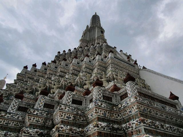 Wat Arun: Where Gods Grind Stars Into Porcelain And Tides Rewrite the River's Sky