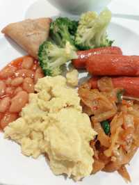 Start Your Day Right at Lucky Lucky Foodstore