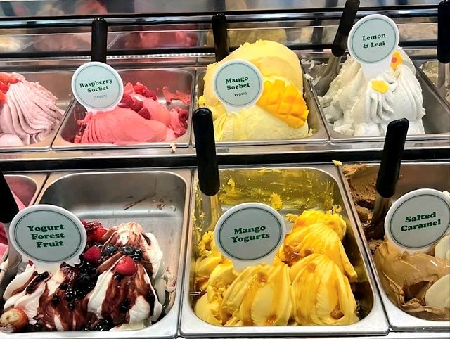 Giant Scoops, Giant Smiles at Resorts World Sentosa
