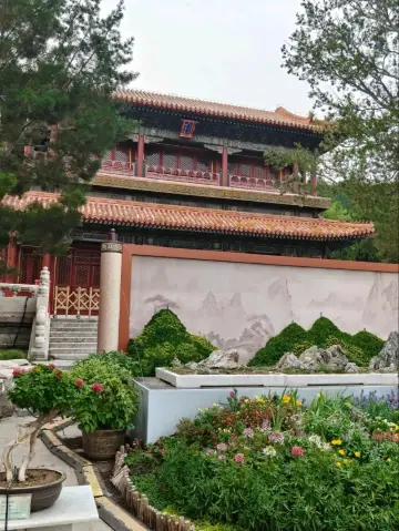 北京景山公園，你絕不能錯過——2元人民幣就能買到的快樂！