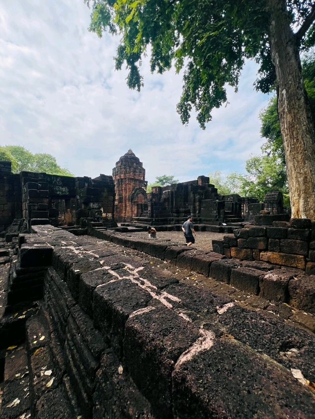 กาญจนบุรีก็มีปราสาทนะ ปราสาทเมืองสิงห์
