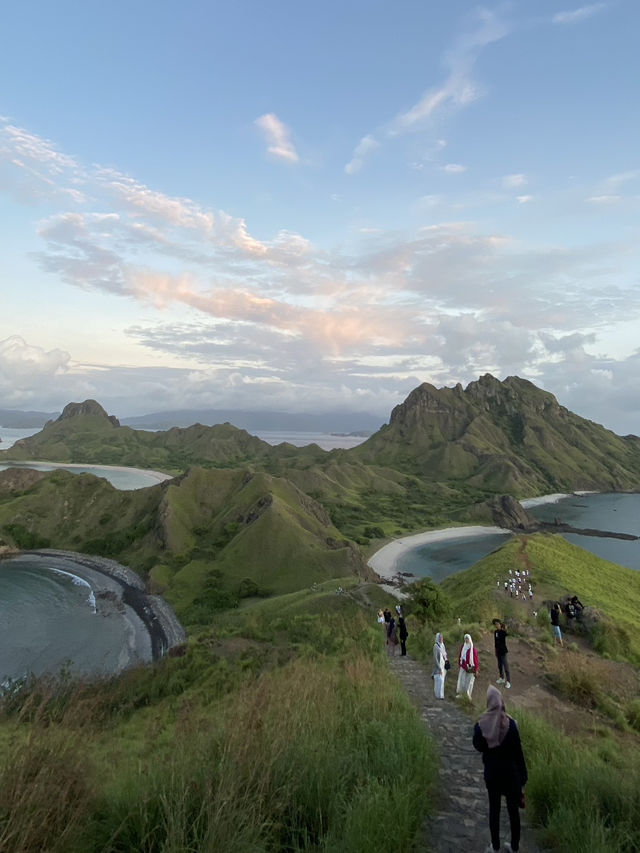 Sunrise Serenity on Padar Island: A Cultural Odyssey
