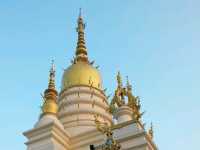 ชมความงาม..วัดร่องเสือเต้น