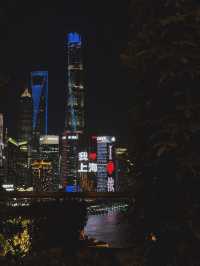 Night lights at The Bund ✨