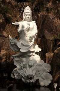 Ten Thousand Buddhas Monastery (Man Fat Sze)
