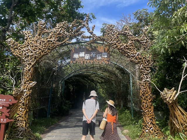 Wuzhizhou island: must visit place in Sanya Wuzhizhou island: must visit place in Sanya