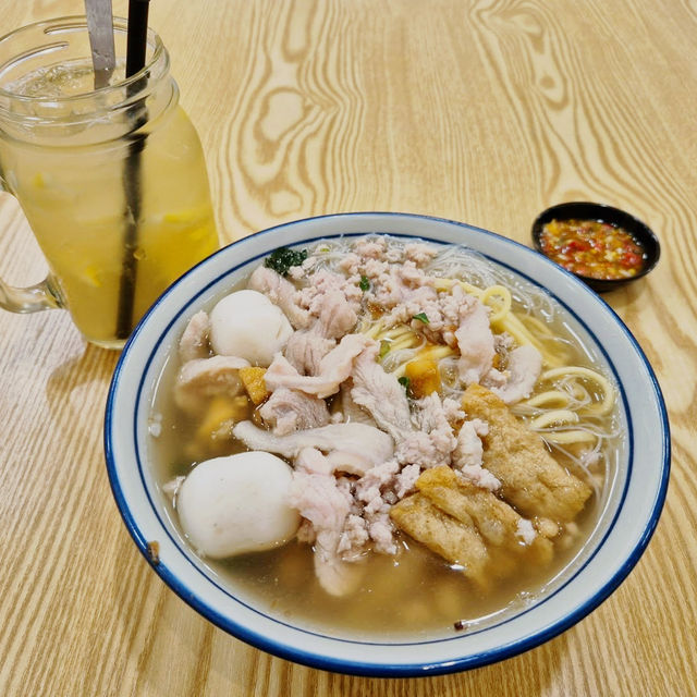 Yong Xing Abalone Noodle JB
