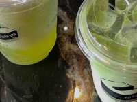 คาเฟ่ต้นไม้ใหญ่