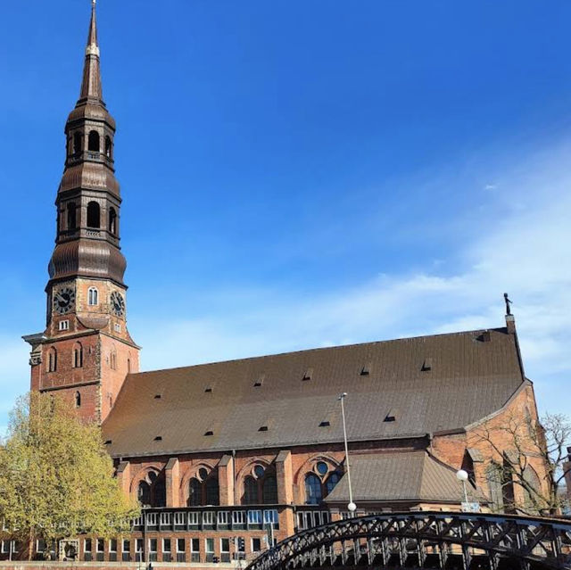 Harbor Sentinel: St. Catherine’s Church Hamburg Harbor Sentinel: St. Catherine’s Church Hamburg