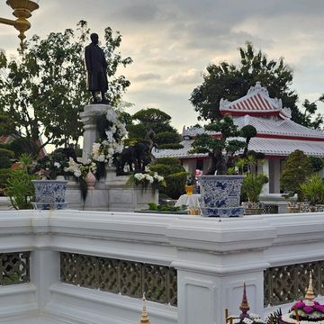 ลอยกระทง ไท ไทย วัดอรุณ2568