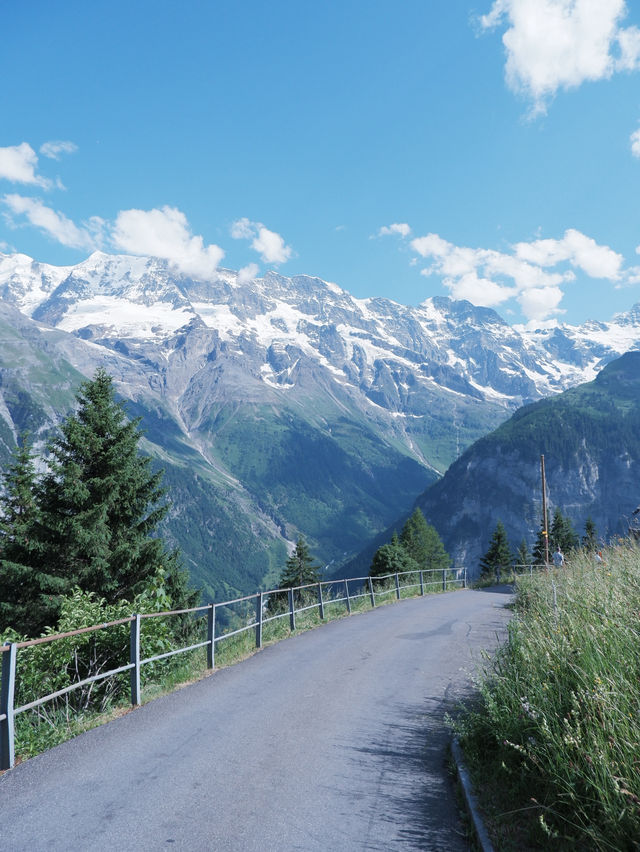 瑞士🇨🇭是阿爾卑斯山少女的故鄉 瑞士🇨🇭是阿爾卑斯山少女的故鄉