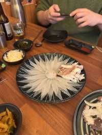 제주 산방산 맛집 토끼트멍 — 신선한 무늬오징어를 맛볼 수 있는 특색 있는 식당