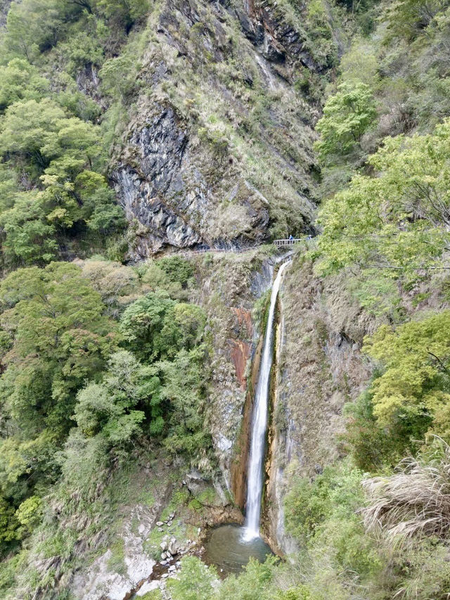 《八通關古道 •峽谷與瀑布的輕冒險》 《八通關古道 •峽谷與瀑布的輕冒險》