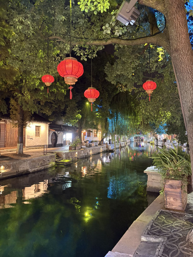 上海朱家角古鎮白天夜晚的美|Trip.com 上海