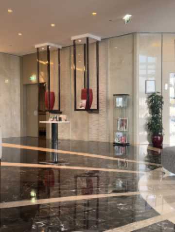 두바이 몰 앞 최고의 레지던스 호텔, Mövenpick