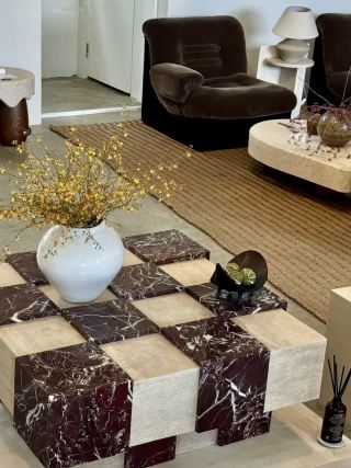 暖かい色合いと穏やかな雰囲気のバンコクカフェツアー