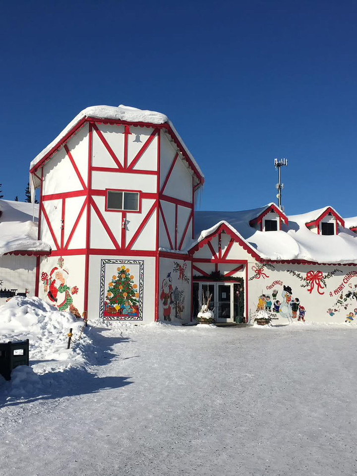 サンタクロース・ハウス（Santa Claus House）。 | Trip.com アラスカ州