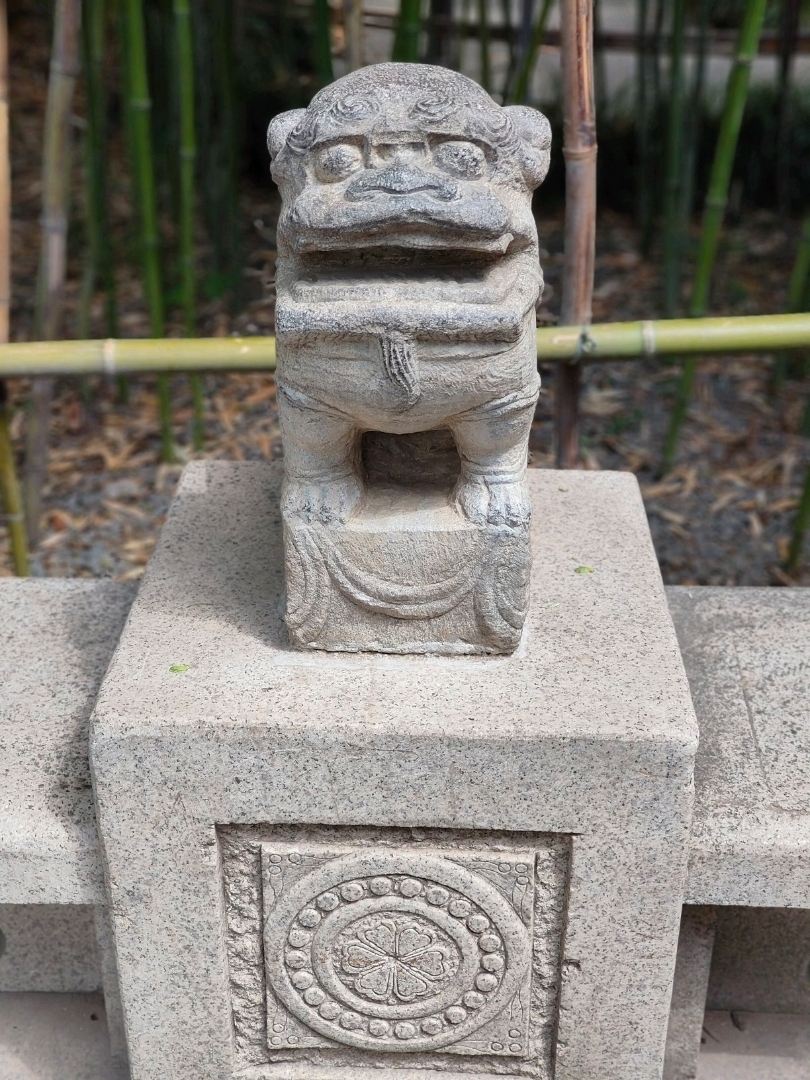 獅子を模した石のオブジェ。 | Trip.com 西安