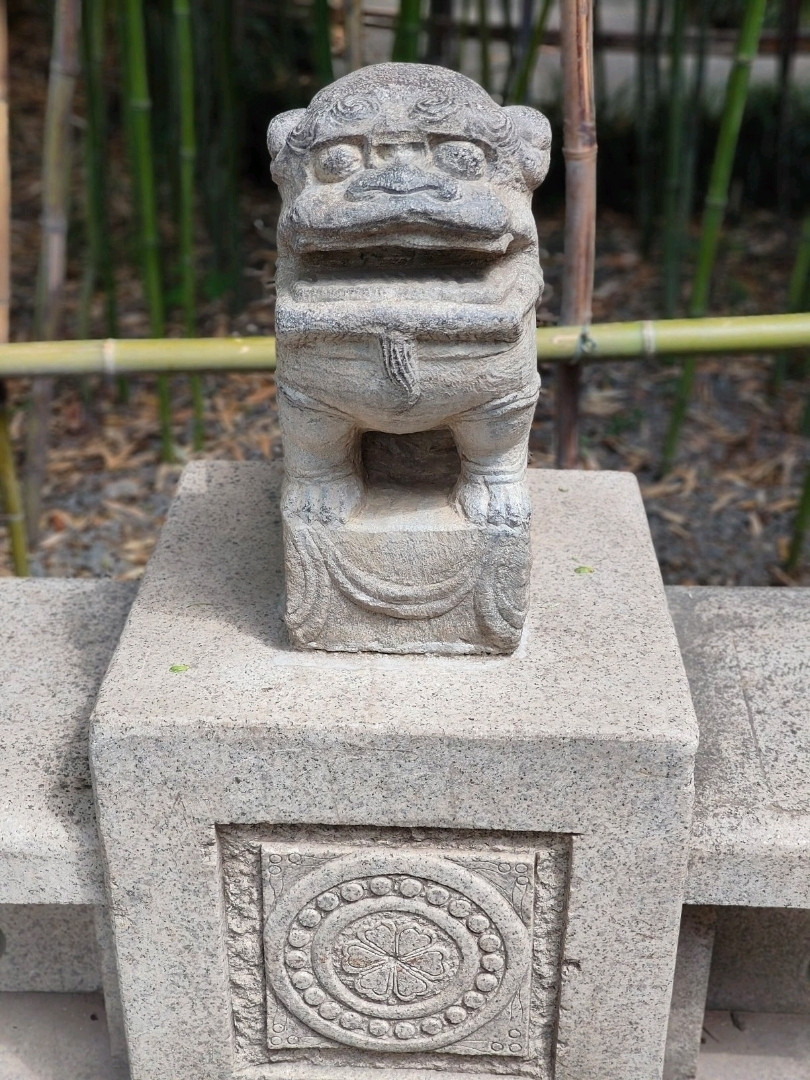 獅子を模した石のオブジェ。 | Trip.com 西安