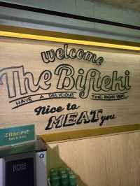 【東京・赤坂】コスパ最強！総重量1ポンド超えの肉盛り鉄板『THE BIFTEKI』