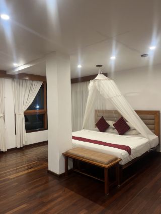 The Ultimate Chill Spot: Best Mountain View Stay Near Mandalay 🏞️