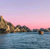 Oman: Unveiling Sand, Serenity, and Splendor