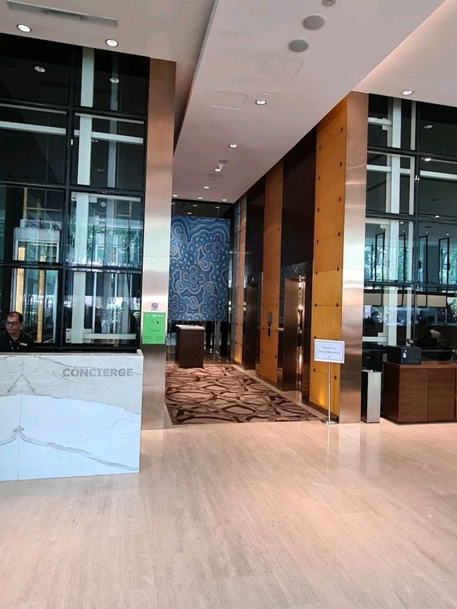 “Clarke Quay Comfort: Stylish Stay with Riverside Ease”