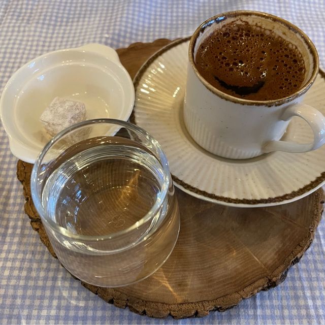 Breakfast platter @ Sena Pastanesi