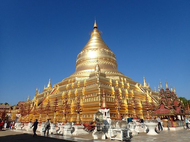 Exploring the Mystical Temples of Bagan