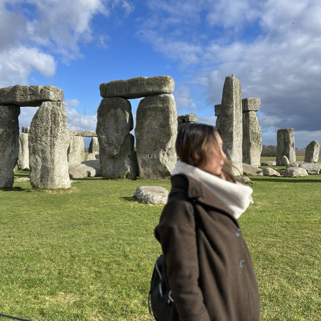 Stonehenge Secrets: A Day of Ancient Wonders