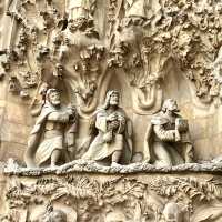【巴塞隆拿】🇪🇸西班牙聖家族大教堂：高迪的夢幻建築，拍攝小貼士