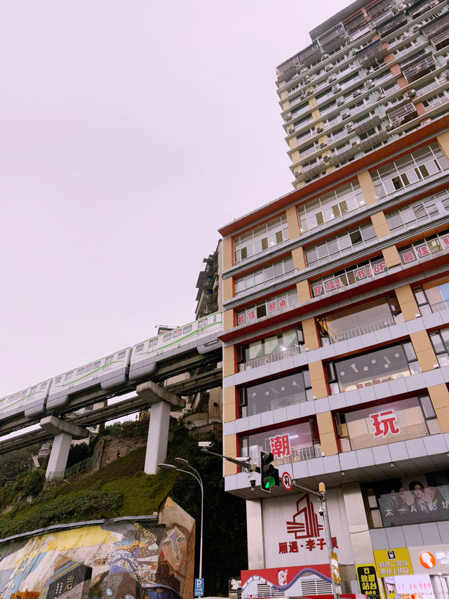 3-Day Chongqing Itinerary: Hotpot, Skyline Views, and Hidden Gems