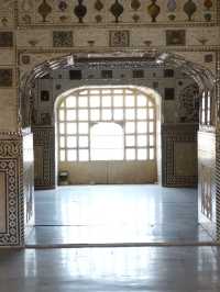 Amber Palace, Jaipur: A Majestic Fortification of Rajasthan