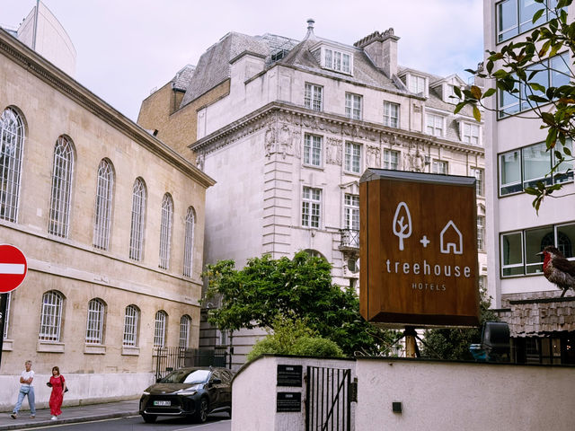 🌿 Chic, Calm & Classic: A Day Out in Marylebone