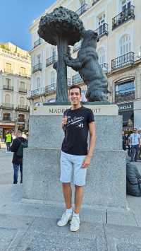📍 Puerta del Sol: The Heart of Madrid & the Bear Statue 🐻🌳