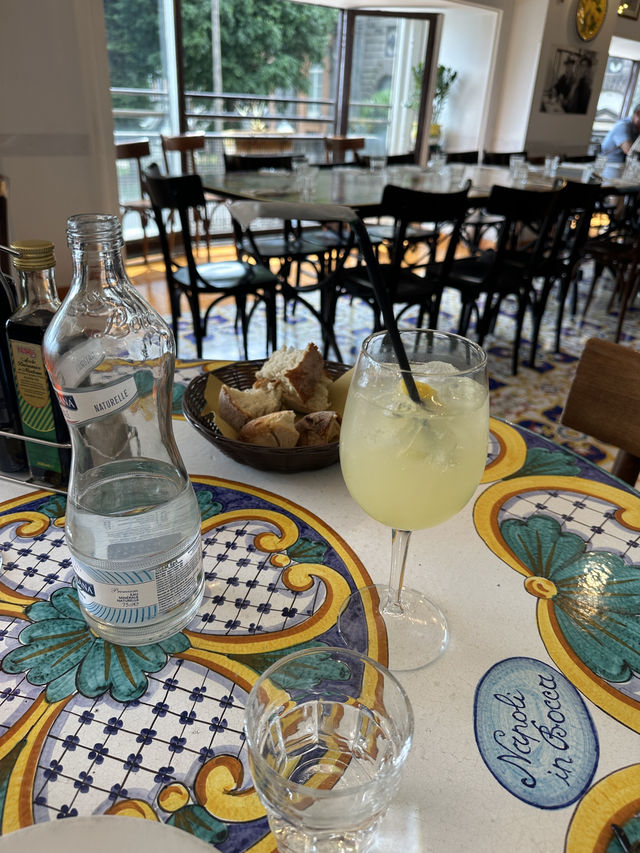 “A Slice of Naples: Heartfelt Flavors & Warm Vibes at San Carlo 🍕🇮🇹”
