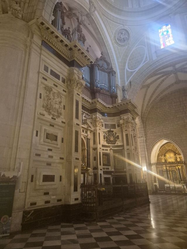 Murcia’s Crown: Where Architecture Meets Awe