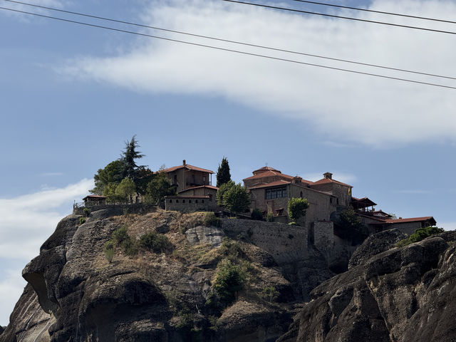 🇬🇷 Meteora - 希臘天空之城 🏰
