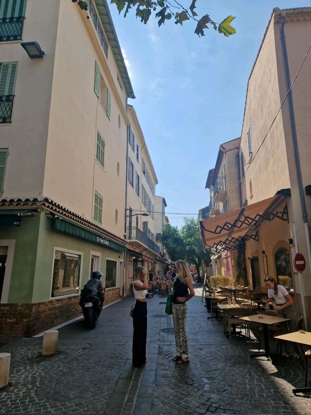 Sunny Riviera Vibes in October on the best day trip from Nice☀️🌰 Sunny Riviera Vibes in October on the best day trip from Nice☀️🌰