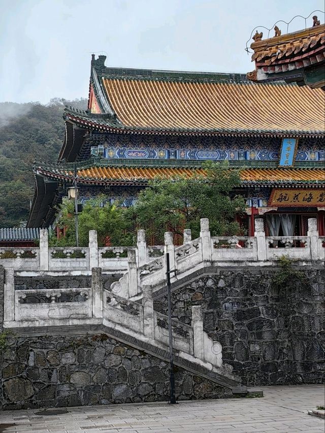 Лучший маршрут на горе Тяньмэнь Лучший маршрут на горе Тяньмэнь