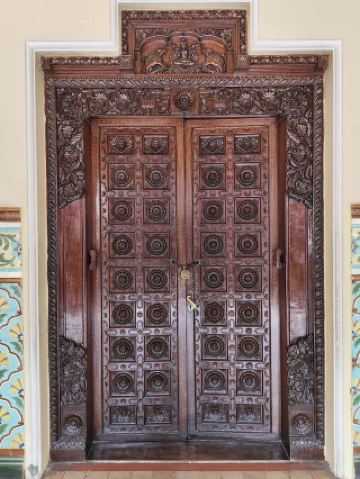 พระราชวังไมซูรูเป็นที่เก็บรวบรวมโบราณวัตถุของราชวงศ์ที่น่าประทับใจมากมาย