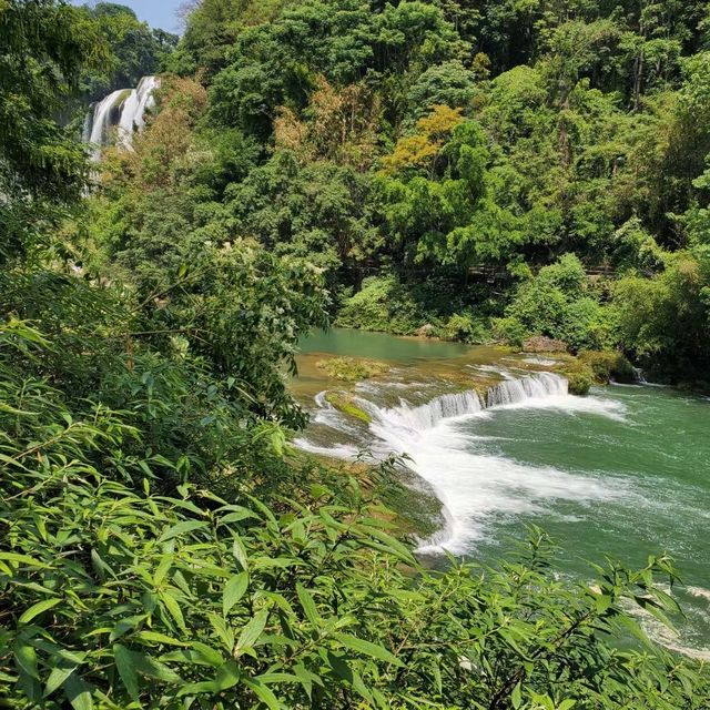 Huangguoshu Waterfall 🏞 (3rd Largest)