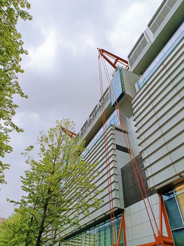 Recommended hotels for a trip to Yeouido Island, Seoul, South Korea.