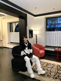 這家黑金風格酒店真的美到我的心巴上了