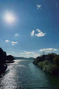 打卡昆明大觀公園，天氣真不錯，適合去拍照