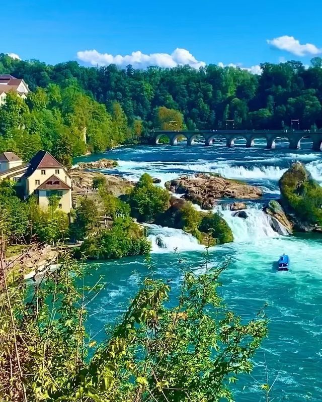 Exploring the Hidden Gem of Lungern, Switzerland 🏞️✨