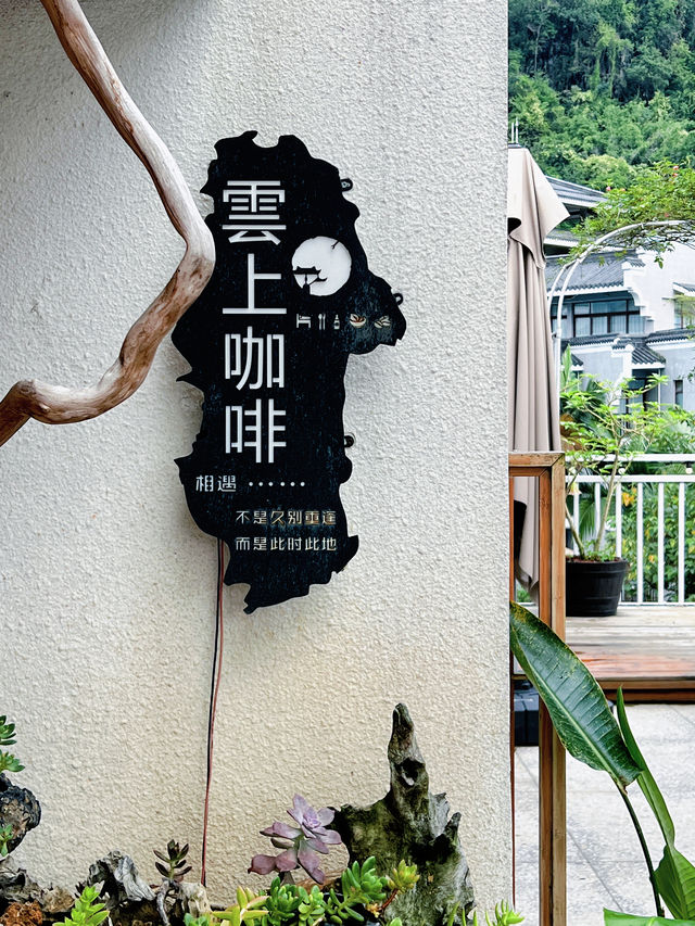 在陽朔！泡在看漓江！尊嘟超美！！！