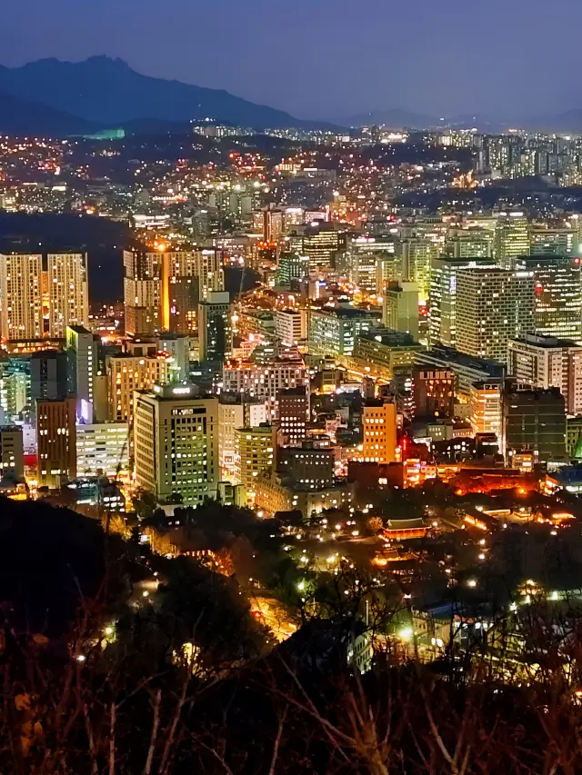 Seoul Tower丨The most favored romantic scene in Korean dramas