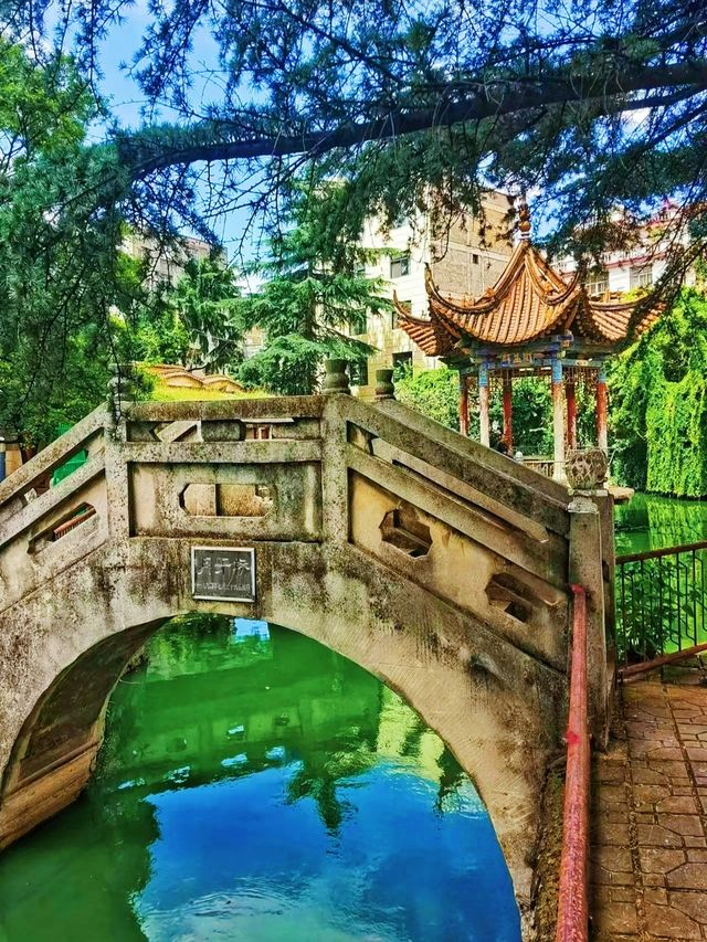 碧雞關藝術園區|來昆明一定要去逛逛的城市秘境